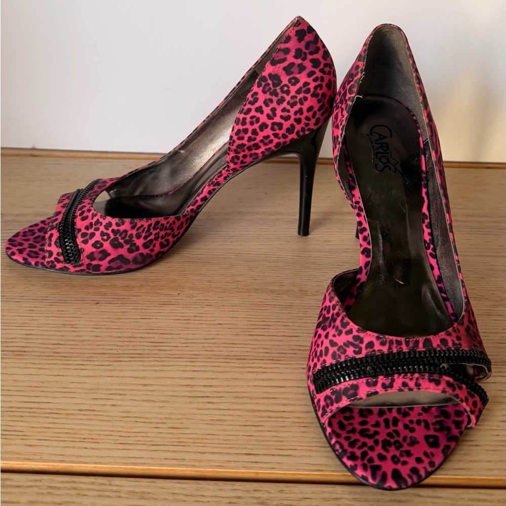 Carlos by Carlos Santana Pink Leopard Print 2.5”H Women's Heels